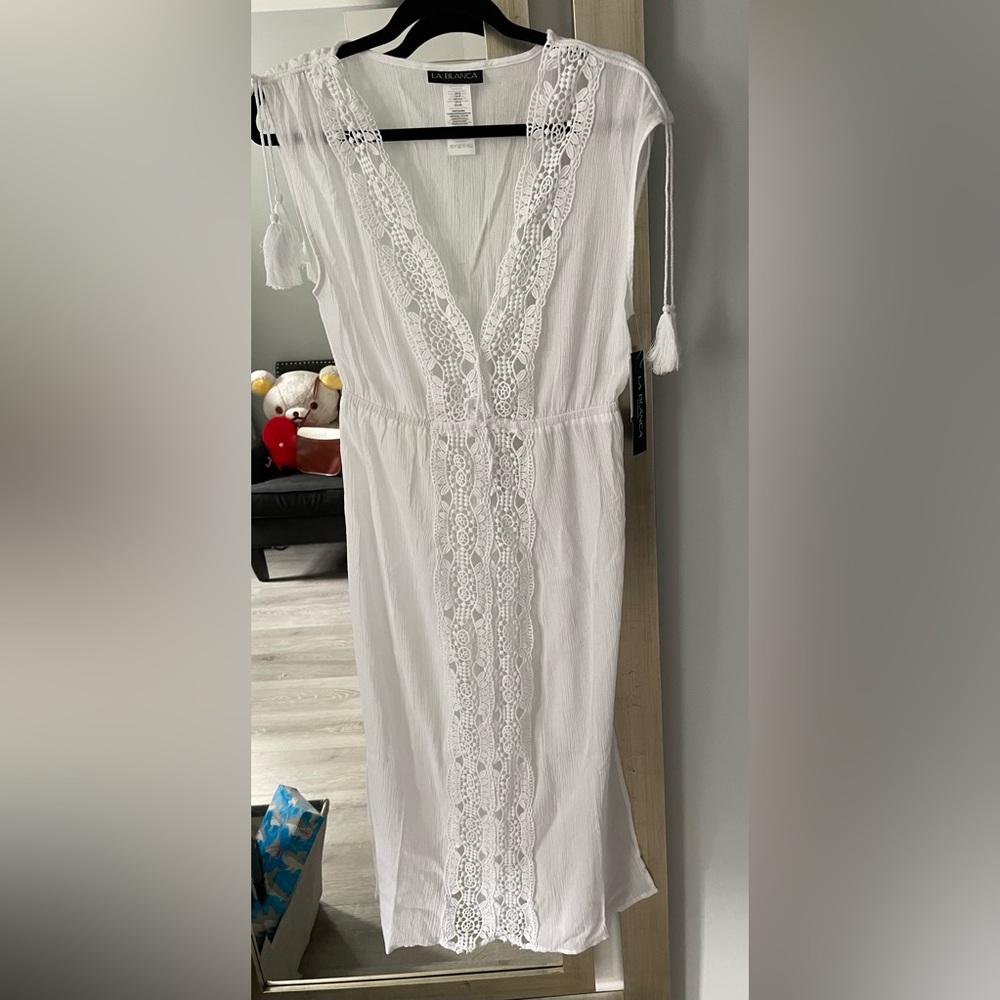 La Blanca white swim cover up - size S